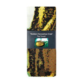 Golden Horseshoe Crab Tea Towel: Wildlife Photographer of the Year 59 in packaging